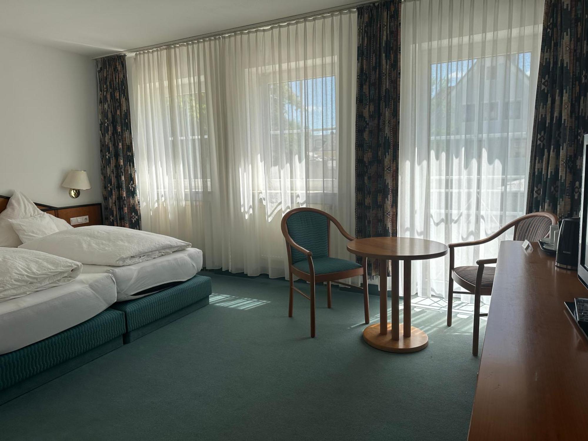 St Hotel Reichertshofen Dış mekan fotoğraf